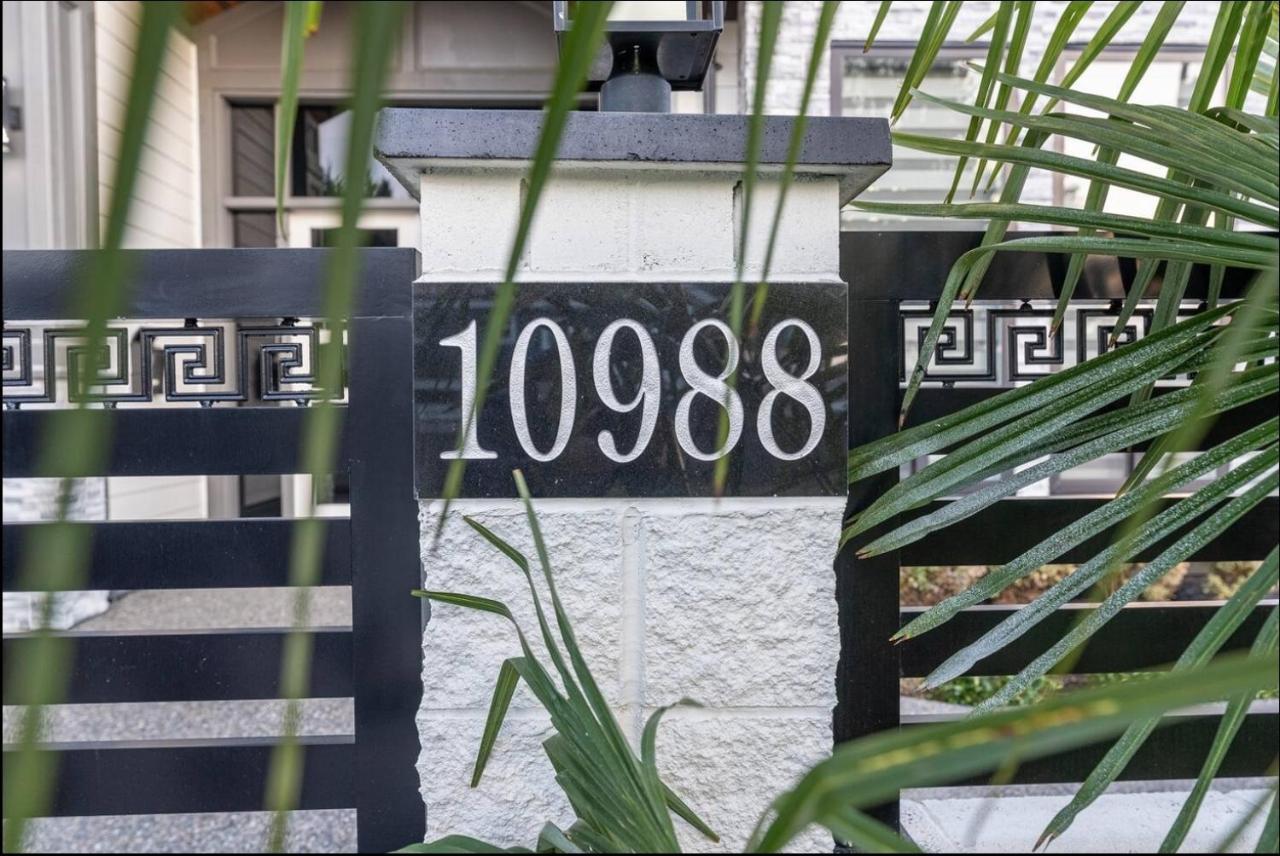סארי T&T Lodge מראה חיצוני תמונה